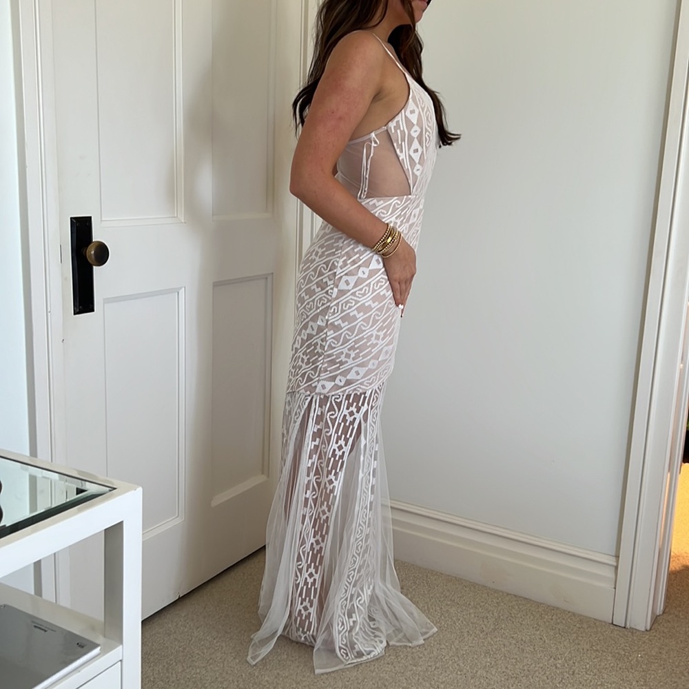 Lxxel Lace Maxi Dress - Picture 2 of 3